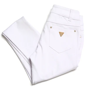  - Vita jeans från Diabless i storlek L men passar M också. Supersköna och stretchinga i bra skick 🌸