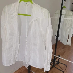 Skjorta  - Vit skjorta 