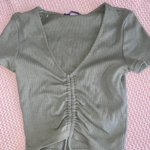 Top - E fin top från zara. Använd 1 gång är lite för liten för mig💗