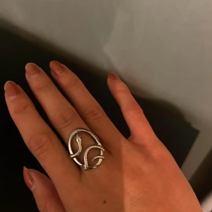 Ring  - Cool orm ring 