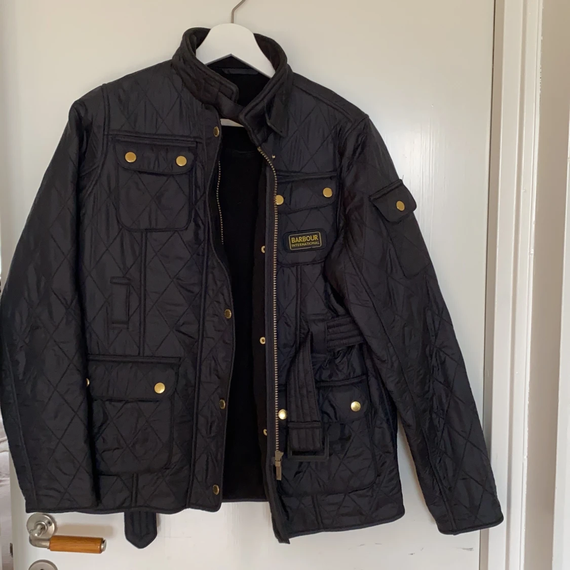 Klassisk och stilren barbour jacka