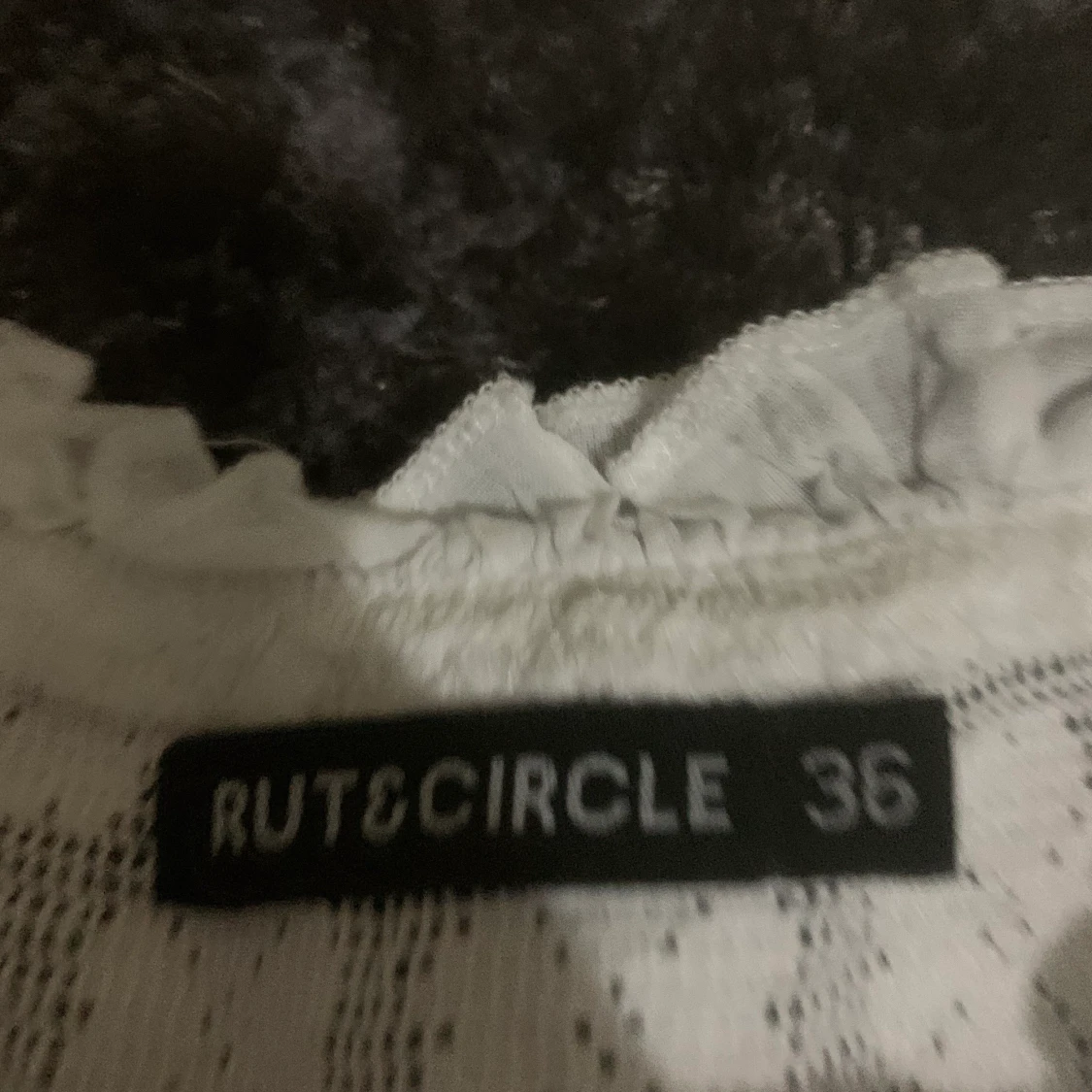 Söt och billig topp - 91