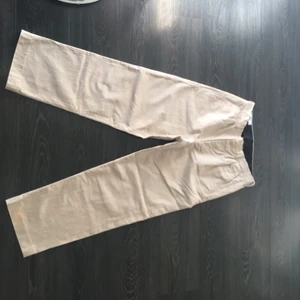  - AMI Paris Double plaster Trousers   Nypris: 2600kr