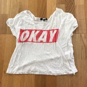  - Snygg och skön t shirt 