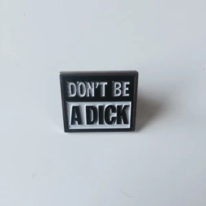  - Pin från Supreme SS17 