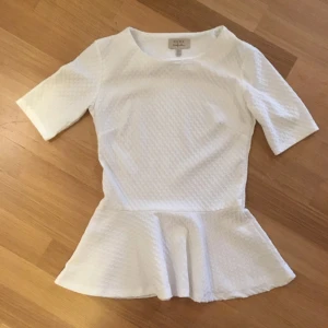  - Topp från zara, inklusive frakt