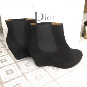  - Läder. Made in Spain. Mer info pm ✨