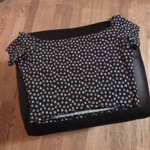  - Somrig topp från h&m