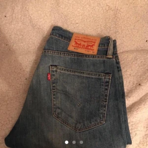  - Levi’s herr jeans. Sparsamt använd, väldigt fin.