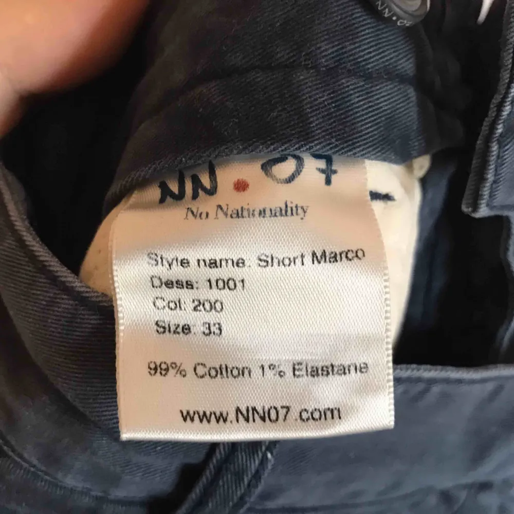 Snygga blåa shorts från NN07. Till försäljning då jag har växt ur dem. Storleken är 33 och fraktkostnad tillkommer.. Shorts.