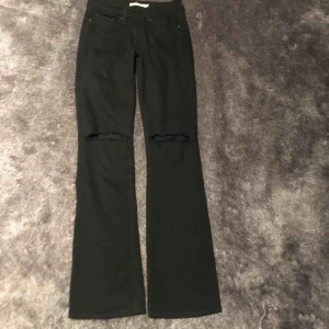  - 50kr frakt. Inget fel på dem säljer för att dom inte passar mig.