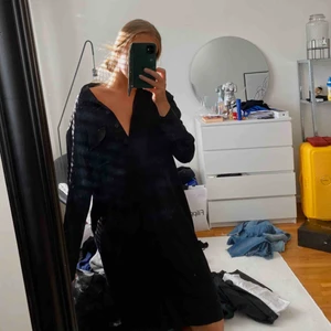  - Superfin skjort-klänning från Filippa K, aldrig använd. 