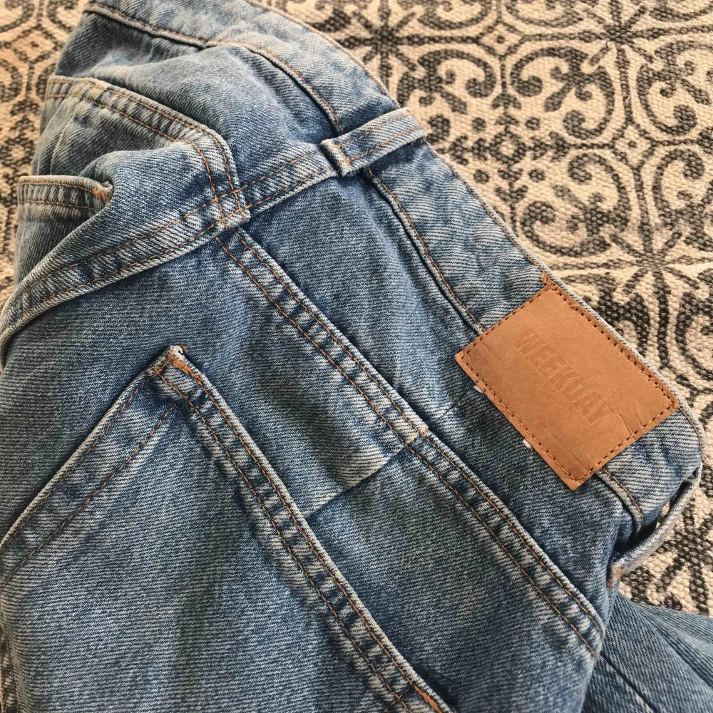 Ett par as snygga Weekday jeans! Ändats använda en gång.💕. Jeans & Byxor.