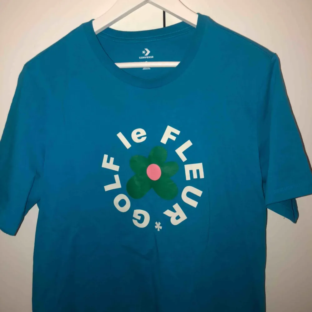 Intressekoll för min golf le fleur t shirt, köpt 2017 ❣️ Köparen står för frakt, kan även mötas . T-shirts.