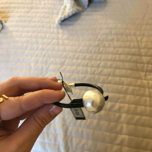  - Helt oanvänt armband. Frakt 42kr