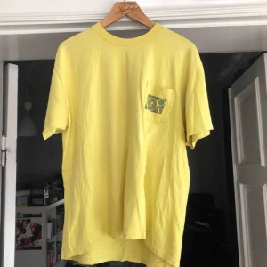  - Vintage Ocean Pacific - Trevligt använt skick - Kan hämtas i Uppsala eller skickas mot fraktkostnad 