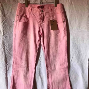  - Snygga loose byxor Frakt ingår 