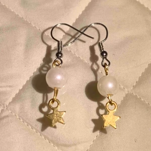  - handgjort smycke säljer mer på insta @isazeiiz 💕💕 skriv vid intresse