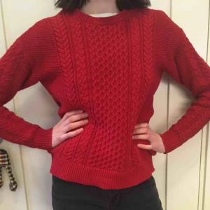  - Stickad tröja, jättefint skick! 