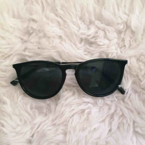  - Solglasögon. Bra skick💖