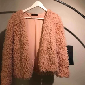  - Jacka från gina !