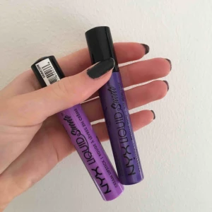  - coola lila läppstift som även kan användas som eyeliner och ögonskugga💜 aldrig använda! frakt är inkluderat i priset