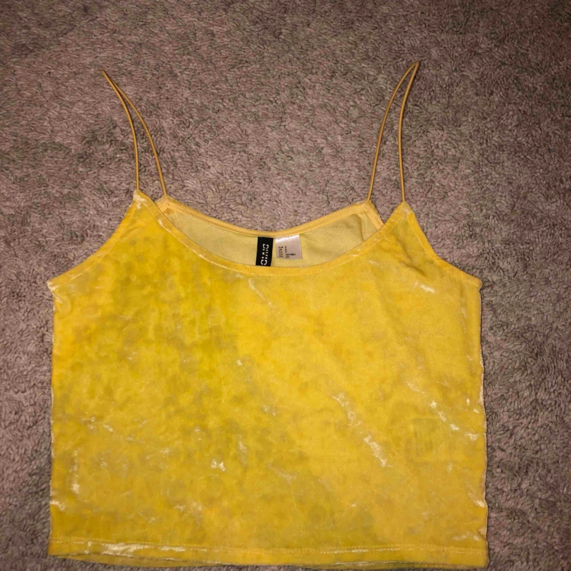 Gult sammets linne - 90