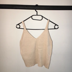 Snygg topp - SNYGG TOPP