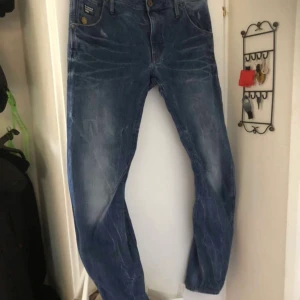 Herr jeans.  - Använda några gånger