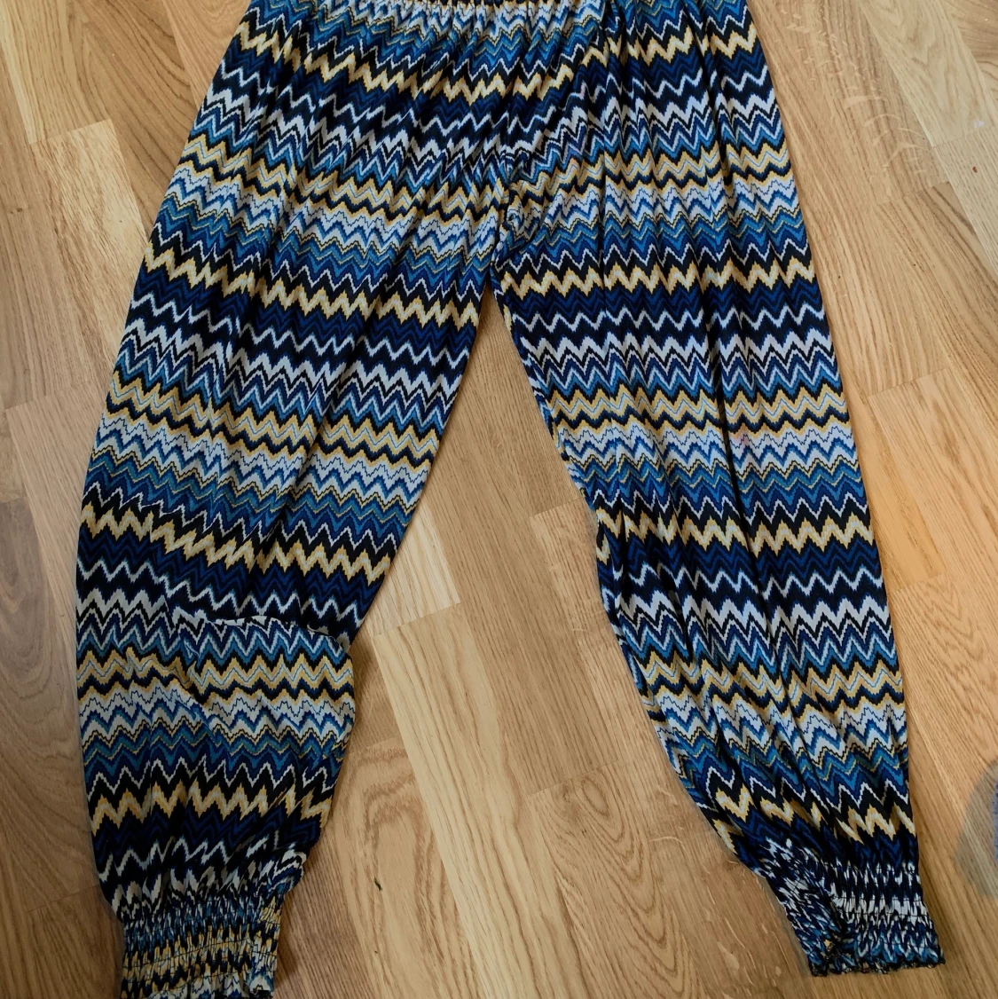 Mönstrade ballongbrallor - 90