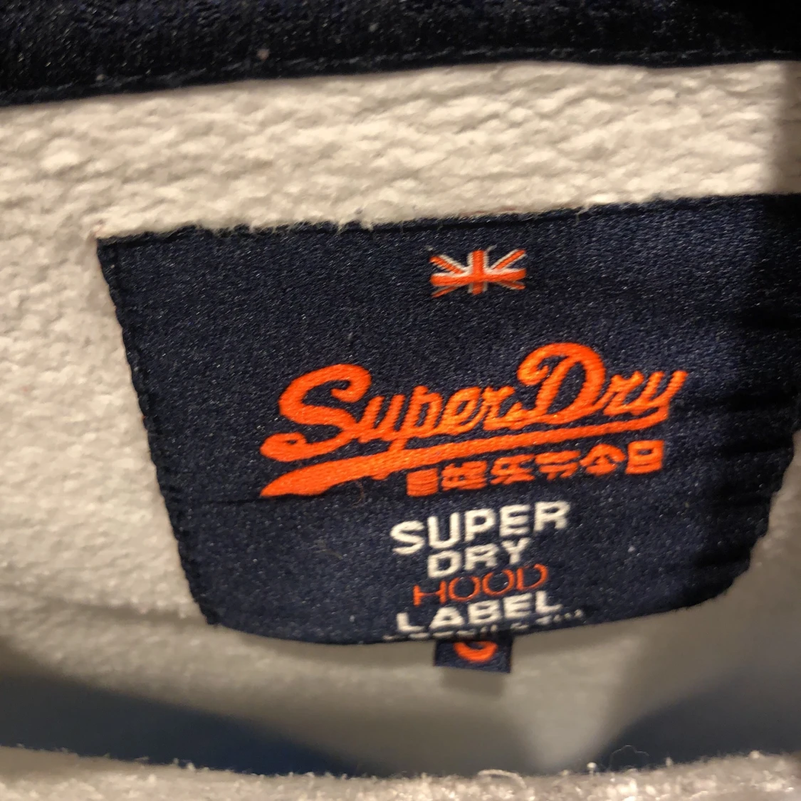 Grå hoodie superdry - 91