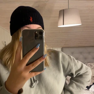 Polo Ralph Lauren mössa - Marinblå mössa från Ralph Lauren. Storlek One Size. Äkta!