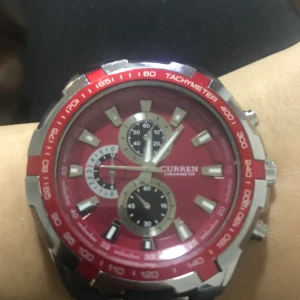 Curren klocka - Curren klocka i nytt skick! Säljer pga att den är lite för stor. 