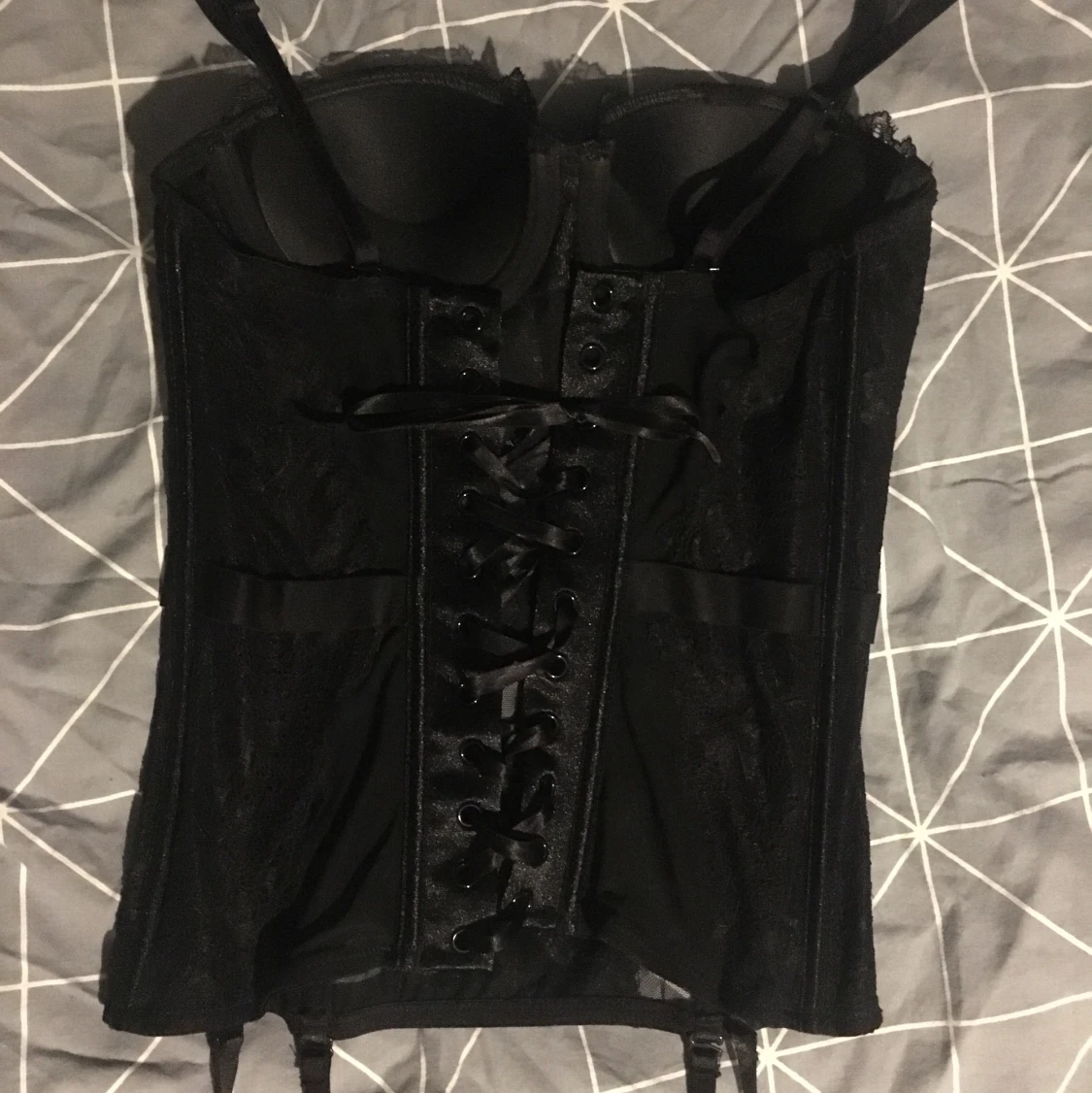 Spets korsett  - 91