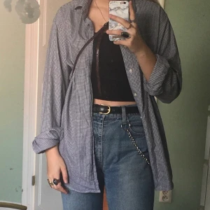 Skjorta, S-XL - Fin vintage skjorta i bra kvalite, oversized. Swipe för mer info🌟 