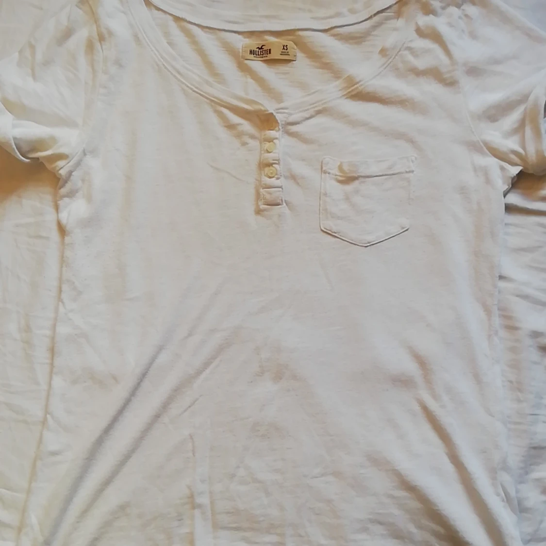 Vit Hollister t-shirt XS - 91