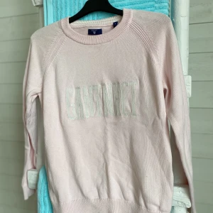Gant tröja - Ljusrosa tröja från gant, använd någon enstaka gång!✨