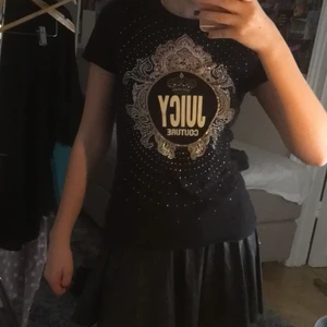 Juicy t-shirt! - Bra skick! 