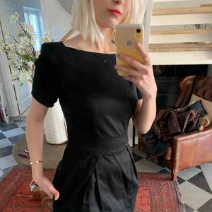 French Connection black sleeved dress, perfect for work, evening or party. Worn once. UK 10