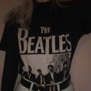  - The Beatles t shirt. Frakt tillkommer
