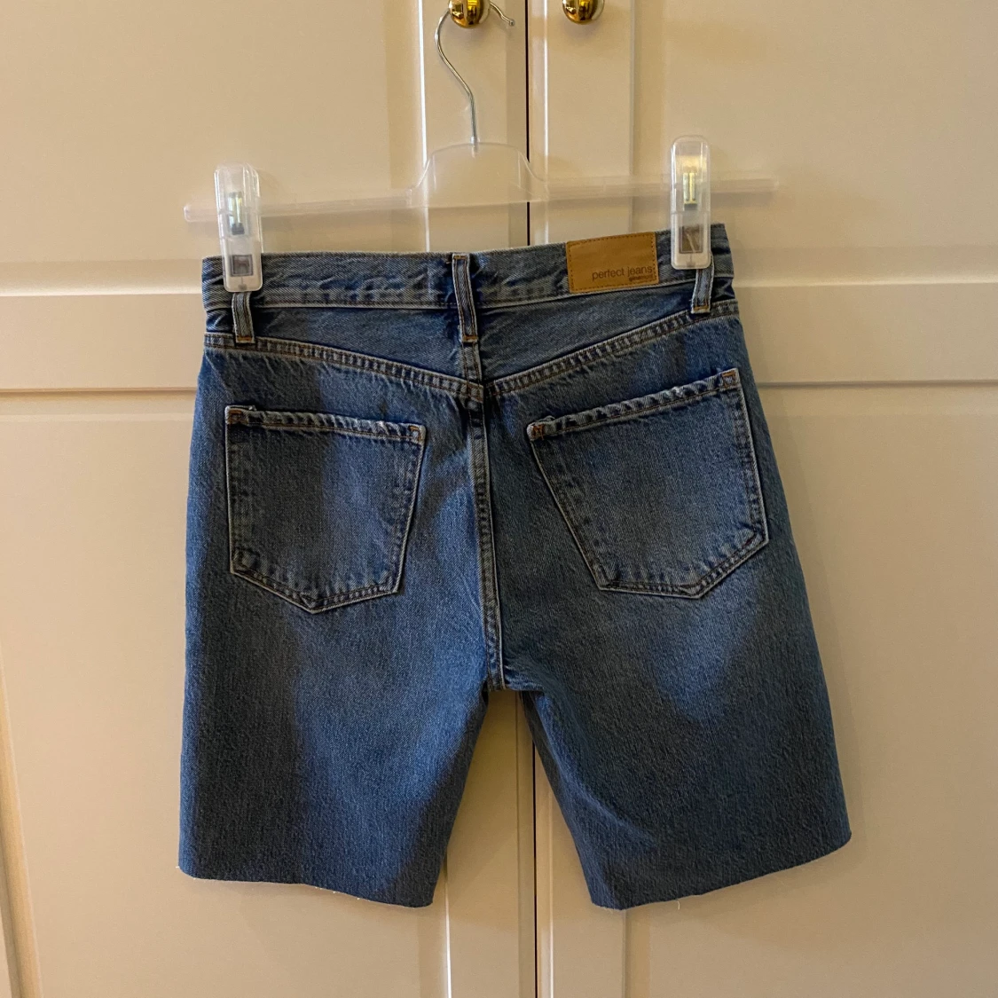 Längre jeansshorts!  - 90