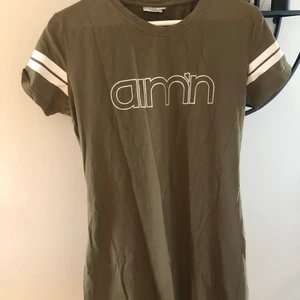 Klänning  - Klänning från Aimn 