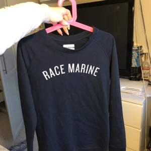 En snygg tröja från Race Marine 