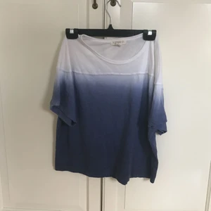  - T-shirt forever 21 bra sick