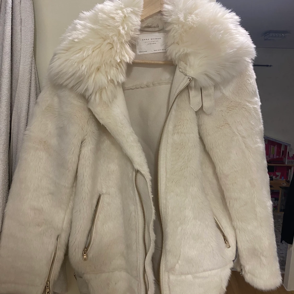 zara jacka