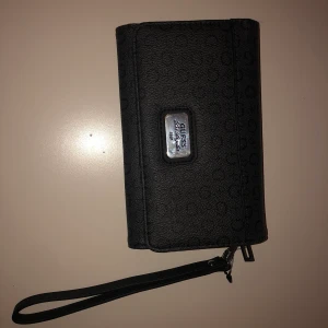 Guess Los Angles 1981 Plånbok - Guess plånbok ,ny