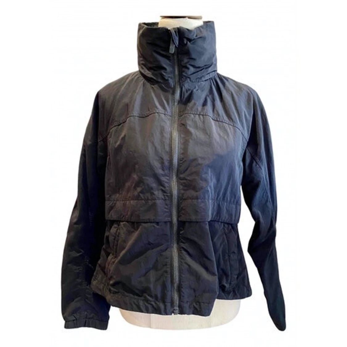 Lululemon regntät lättviktsjacka 