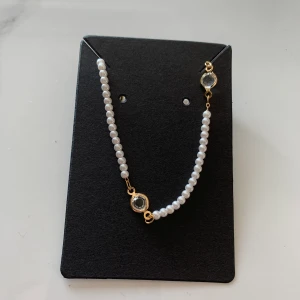 Armband✨ - Finns även som halsband✨ armband: 49kr/st halsband 59kr/st + 15kr frakt