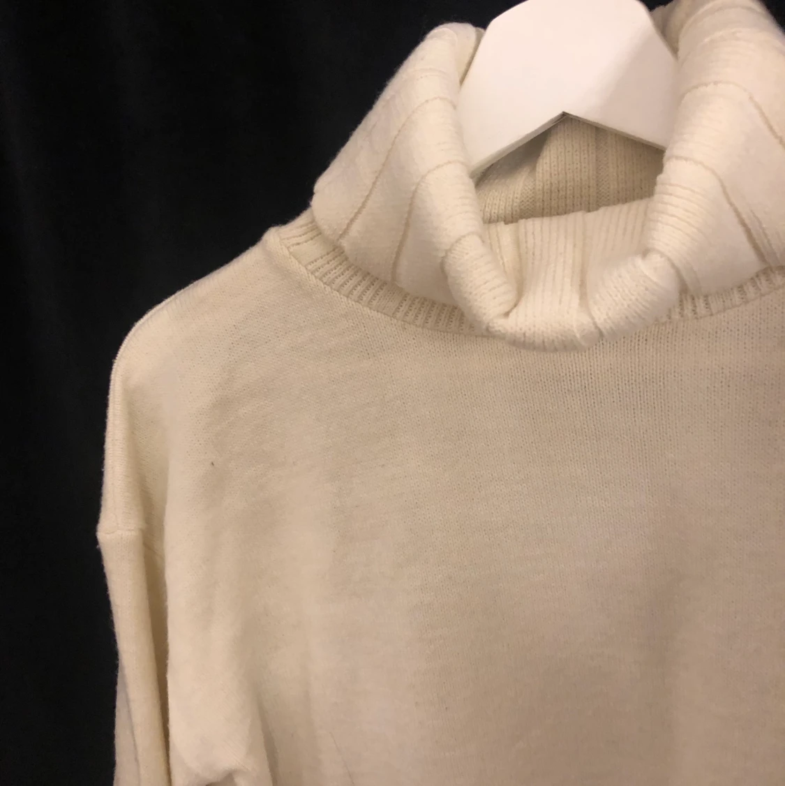Stickad polotröja  - 90