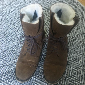 Stövletter - Storlek 40